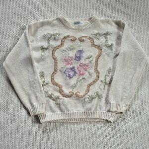 VTG Koret Ivory Floral Embroidered Long Sleeve Sweater Medium Cottagecore
